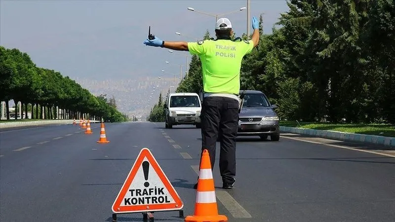 Trafikte araç denetimi! Bakan Yerlikaya son rakamı duyurdu